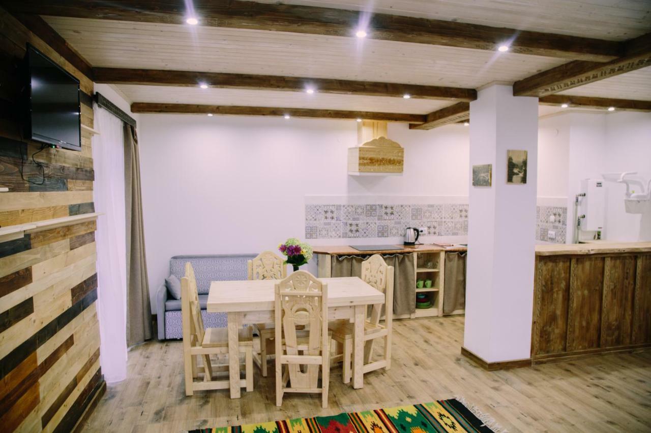 Котедж "Солард" Yaremche Exterior photo